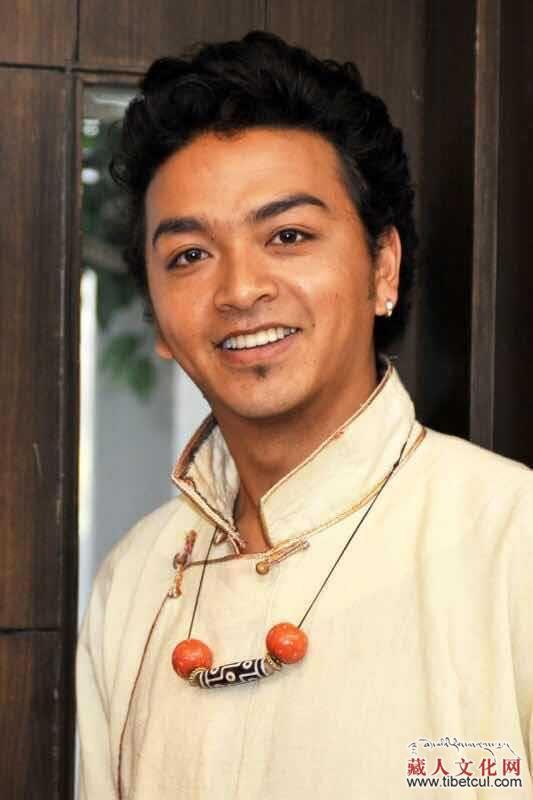 拉旺罗布 Lawang Lop照片