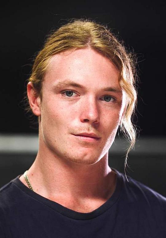 阿里·麦卡锡 Ari McCarthy照片