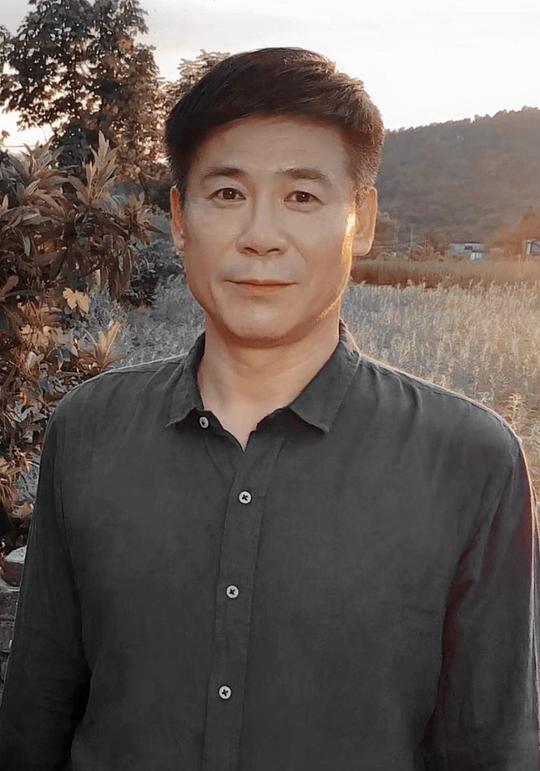 李星宏 Xinghong Li照片