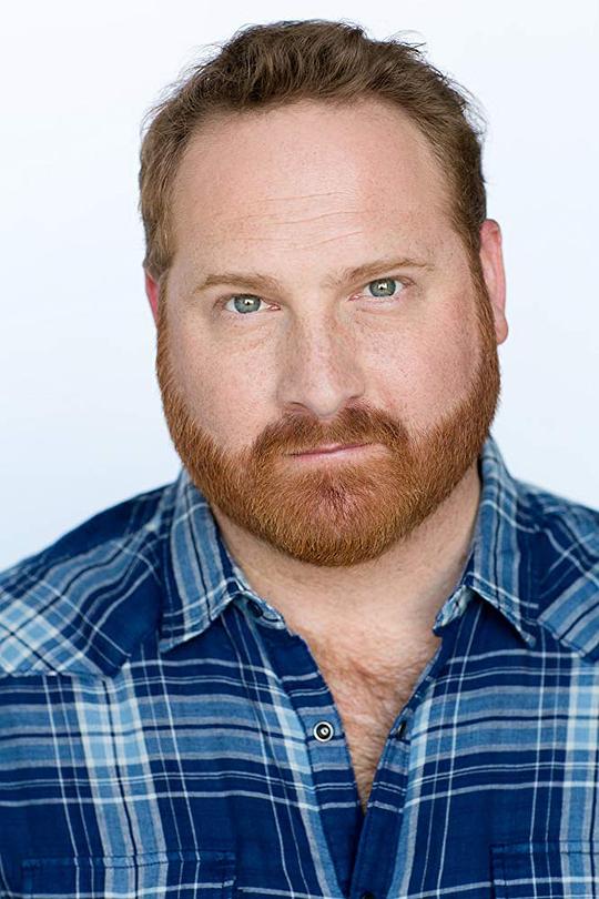 布莱恩·科诺瓦尔 Brian Konowal照片