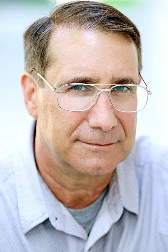 亚历山大·卡内拉科斯 Alexander Kanellakos照片