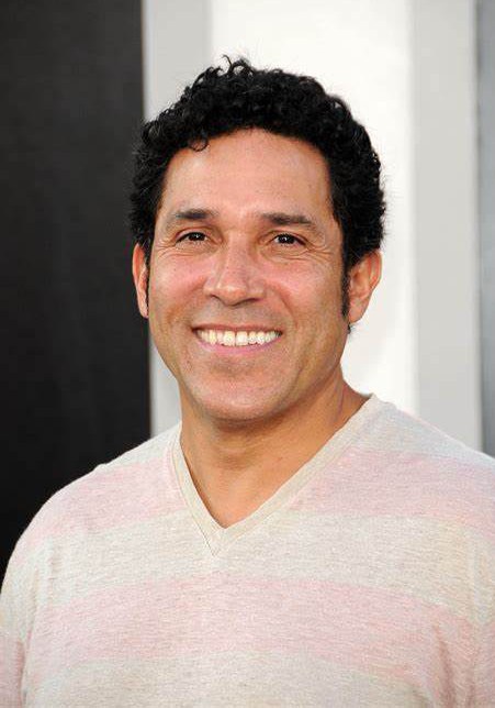 奥斯卡·努内斯 Oscar Nuñez照片