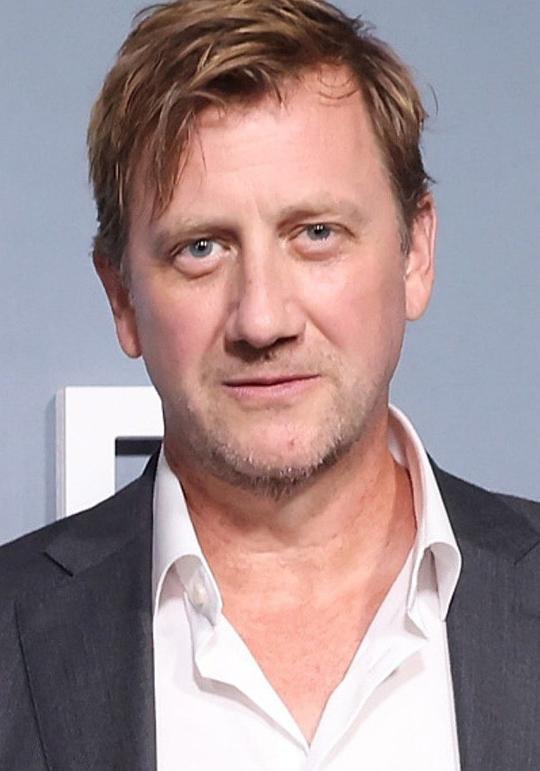 查尔斯·格雷伯 Charles Graeber照片