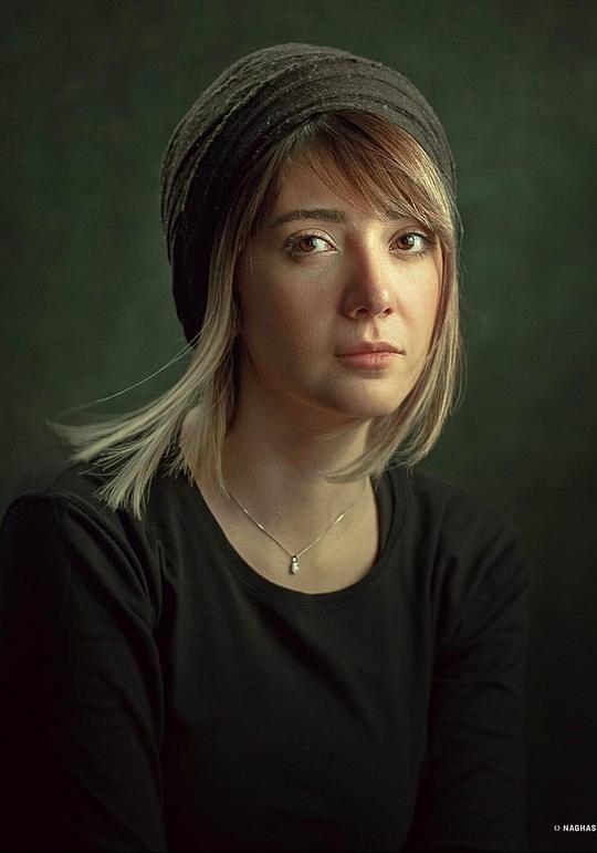 玛赫莎·巴瓦法 Mahsa Bavafa照片