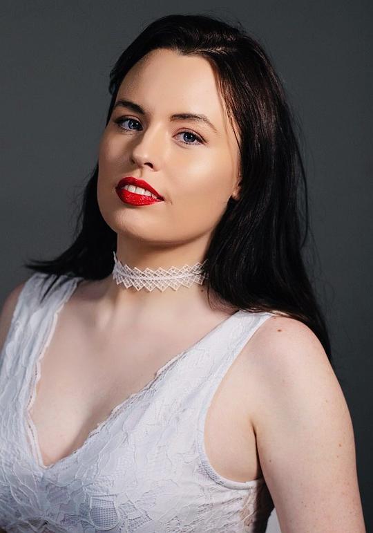 海莉·吉亚·休斯 Hayley Gia Hughes照片