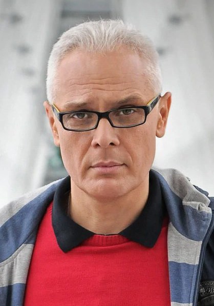 达里乌斯·贾库波斯基 Dariusz Jakubowski照片