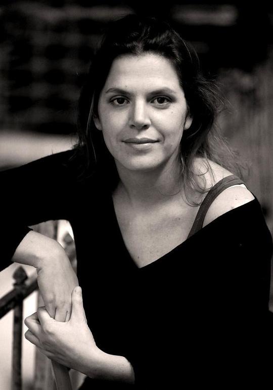 玛雅·桑多兹 Maia Sandoz照片