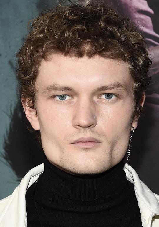 布伦南·凯尔·库克 Brennan Keel Cook照片