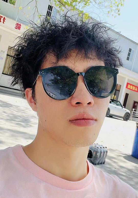 牛欢 Huan Niu照片