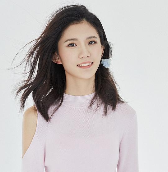 李沐子 Muzi Li照片