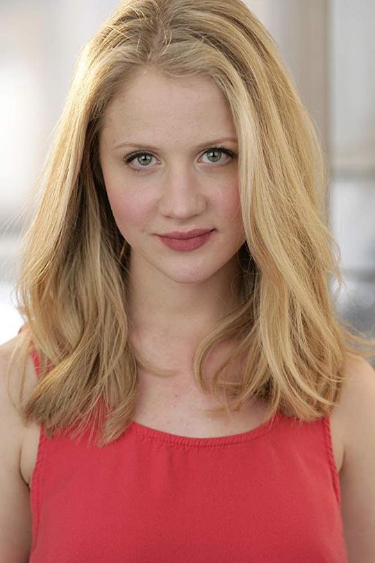 阿莱格拉·赫特 Allegra Heart照片