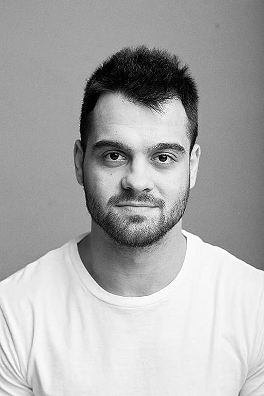 乔治·皮斯特拉努 George Pistereanu照片