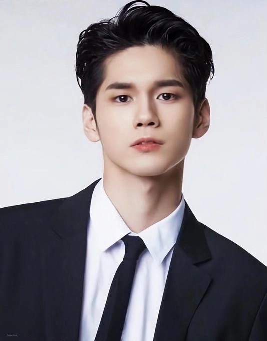 邕圣祐 Seong-wu Ong照片