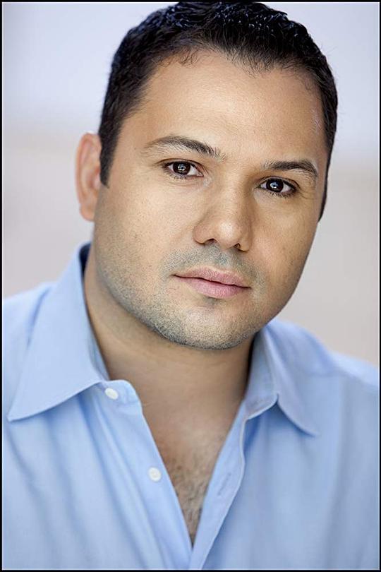 朱塞佩·阿尔迪佐内 Giuseppe Ardizzone照片