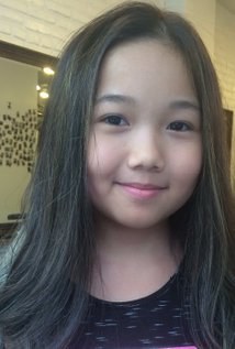 瑞娜·郑 Raina Cheng照片