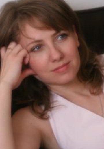 约阿娜·阿布尔 Ioana Abur照片