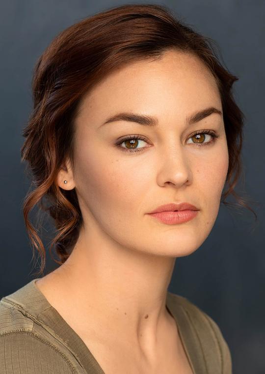 梅拉妮·斯通 Melanie Stone照片