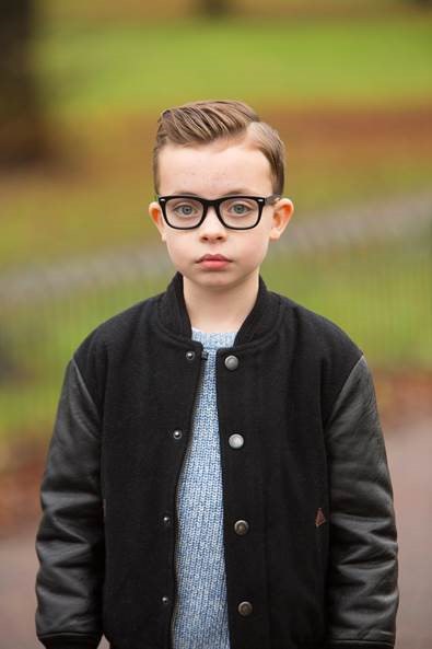 勒温·劳埃德 Lewin Lloyd照片