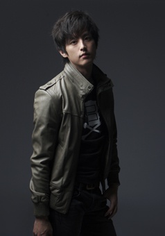 权律 Yool Kwan照片