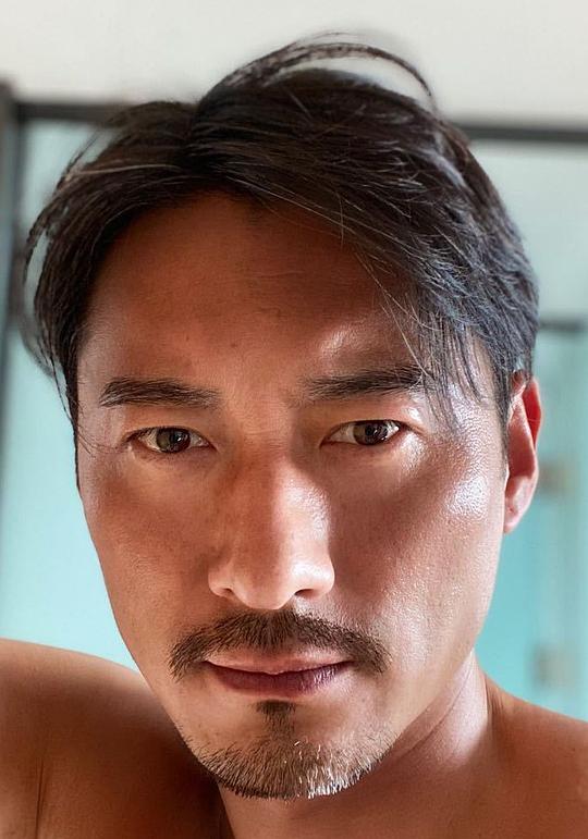 李晟泽 Shengze Li照片