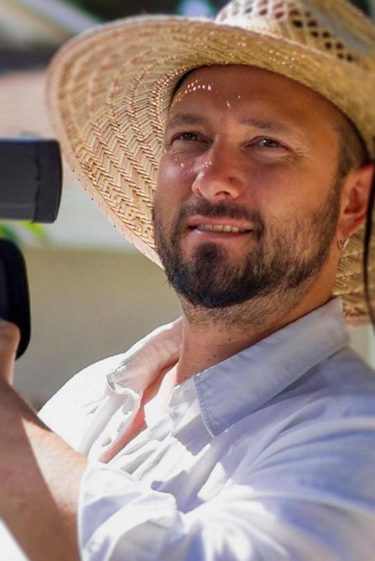 J·M·洛根 J.M. Logan照片