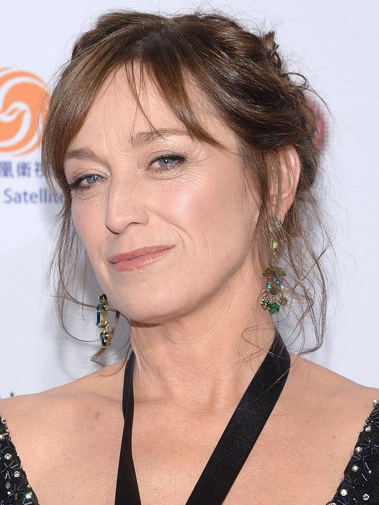 安尼克·冯·德·利佩 Anneke von der Lippe照片