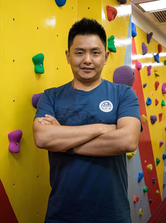 苏拉王平 Lawangping Su照片