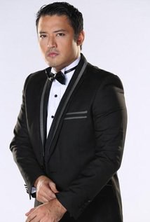 马克·安东尼·费尔南德斯 Mark Anthony Fernandez照片