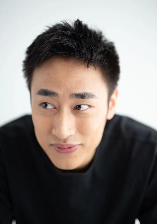 梁恩 En Liang照片