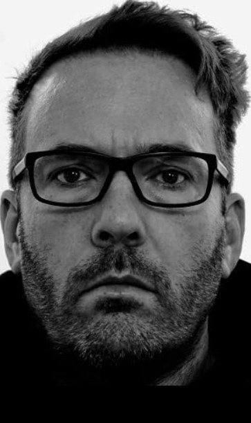 西蒙·艾伦 Simon Allen照片