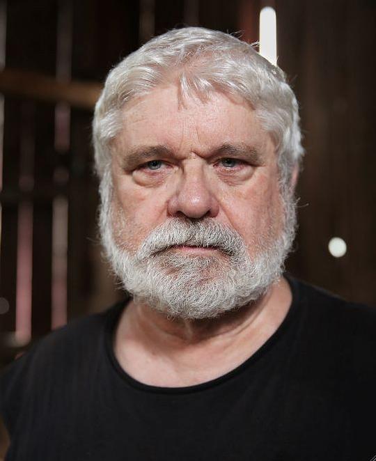 洛根·弗莱 Logan Fry照片