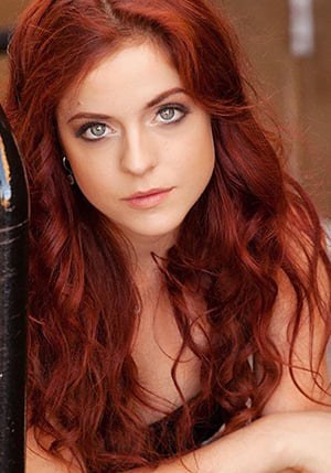 卡斯蒂利·兰登 Castille Landon照片