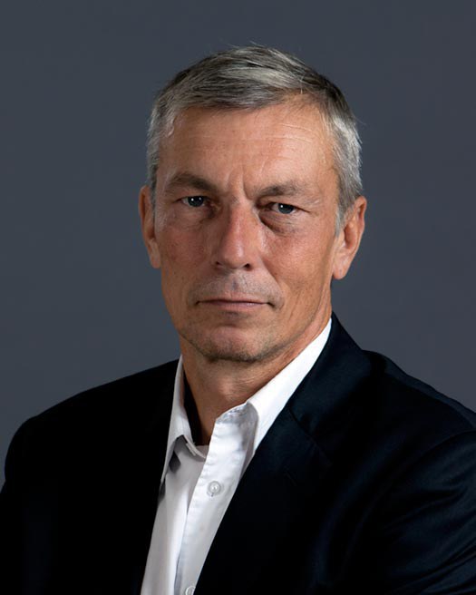 罗伯特·恩克尔 Robert Enckell照片