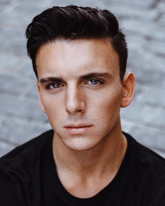 塞缪尔·H·拉维尼 Samuel H. Levine照片