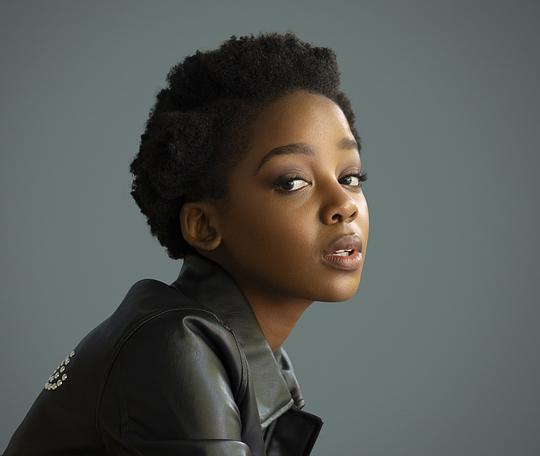 图索·姆贝杜 Thuso Mbedu照片