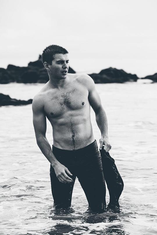 杰克·格里福 Jack Griffo照片