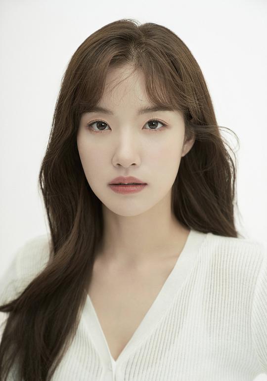 尹瑞 Yoon Seo照片