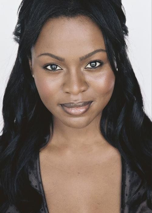 叶缇黛·拜达克 Yetide Badaki照片