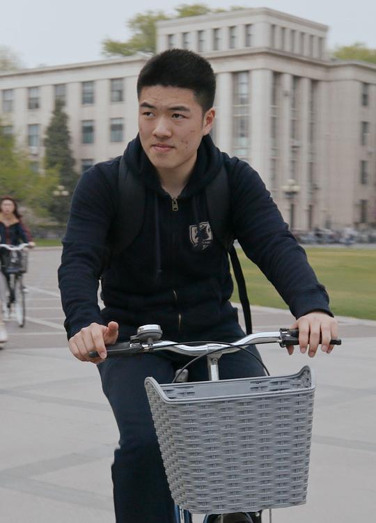 严韫洲 Yunzhou Yan照片