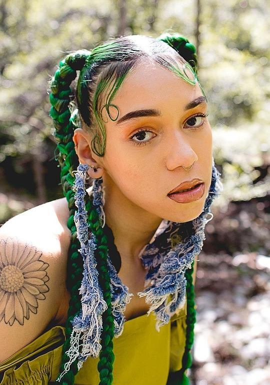 卡梅·阿黛尔 Cameo Adele照片