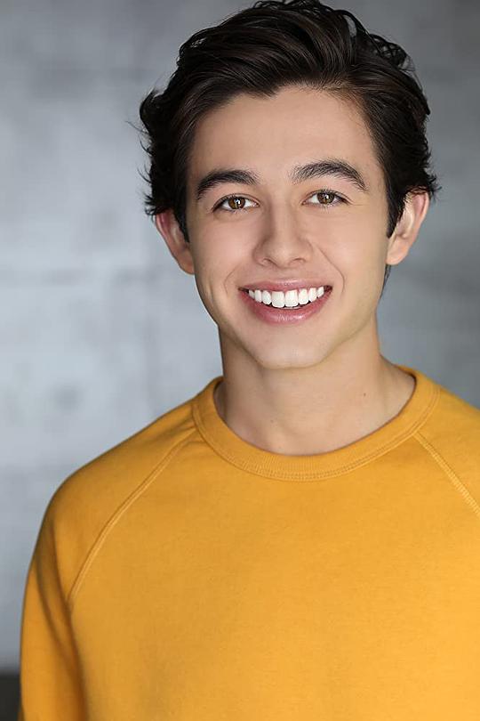 卡伦·麦卡锡 Cullen McCarthy照片