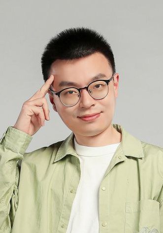 程璐 Lu Cheng照片