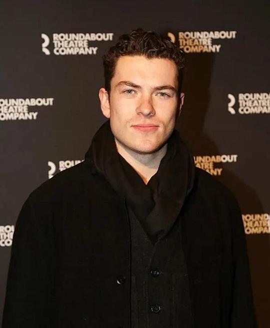 内特·曼 Nate Mann照片