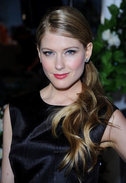 劳拉·布伦特 Laura Brent照片