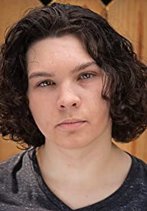 J·加文·王尔德 J. Gaven Wilde照片