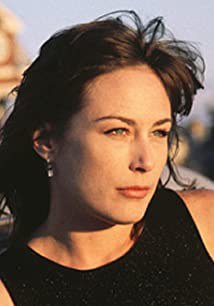 妮娜·雷佩塔 Nina Repeta照片