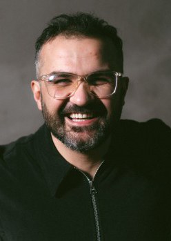 加尔万·麦希迪 Galvan Mehidi照片