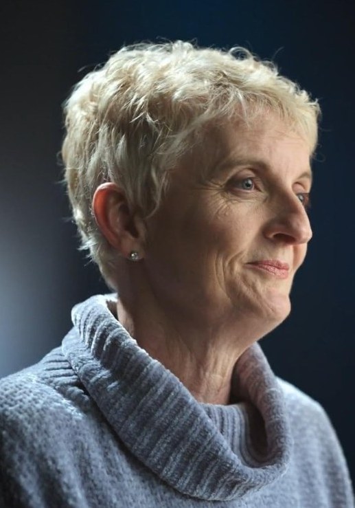 菲奥娜·哈里斯 Fiona Harris照片