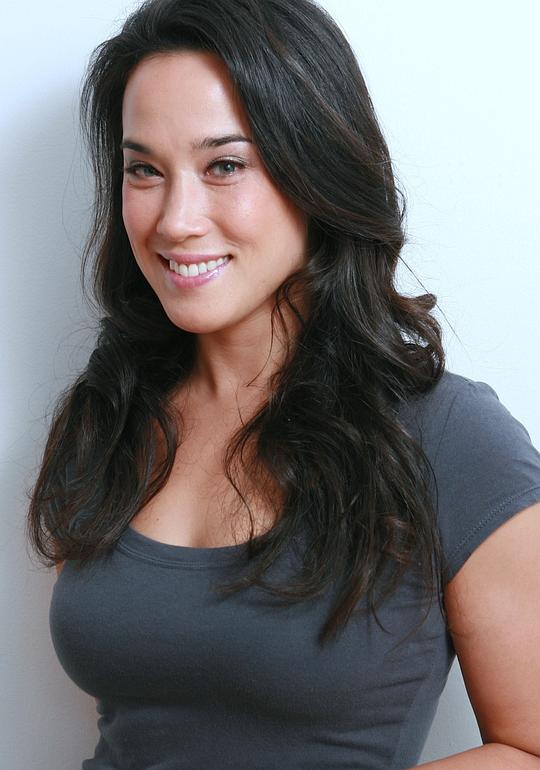 玛丽莲·迪恩-罗比齐 Mylène Dinh-Robic照片