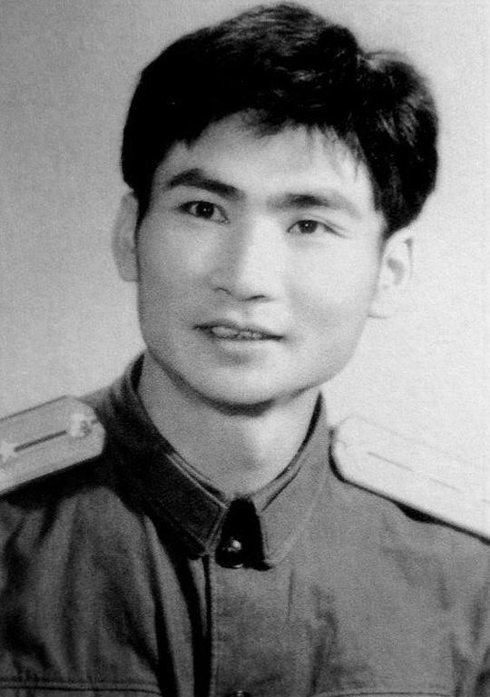 孟庆芳 Qingfang Meng照片